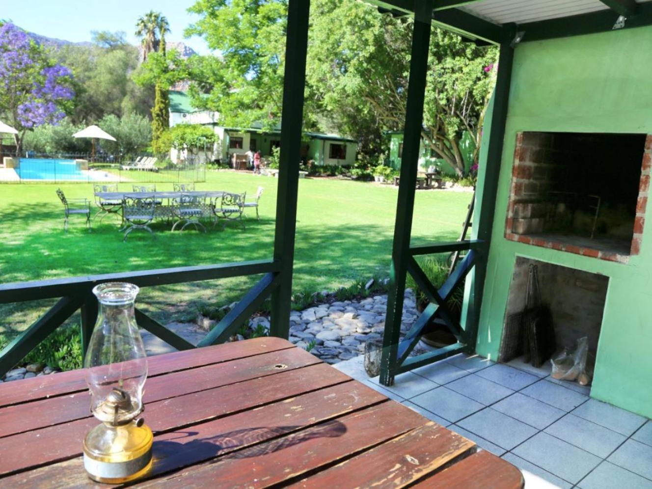 Rainbow Glen Self Catering Chalets Монтегю Стая снимка