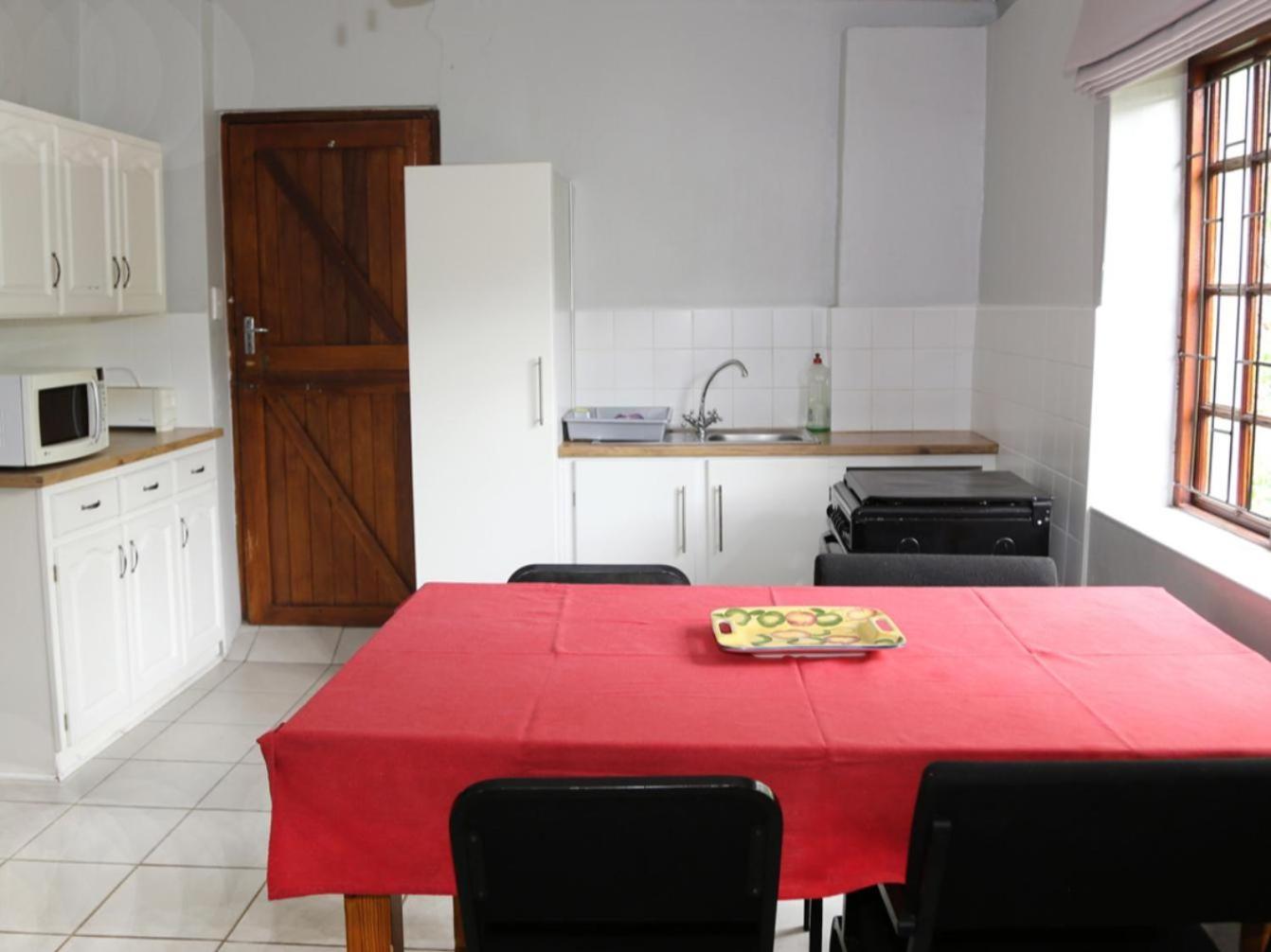 Rainbow Glen Self Catering Chalets Монтегю Стая снимка